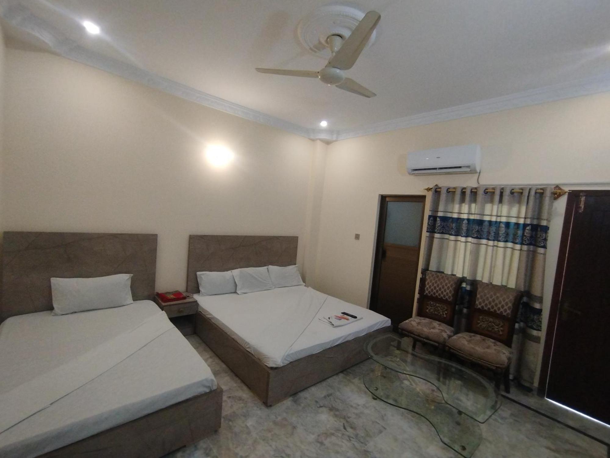 Hotel Crown Plaza, Near Karachi Airport, Darul Sehat Hospital, Dow, Agha Khan And Liaqat Hospital Ngoại thất bức ảnh